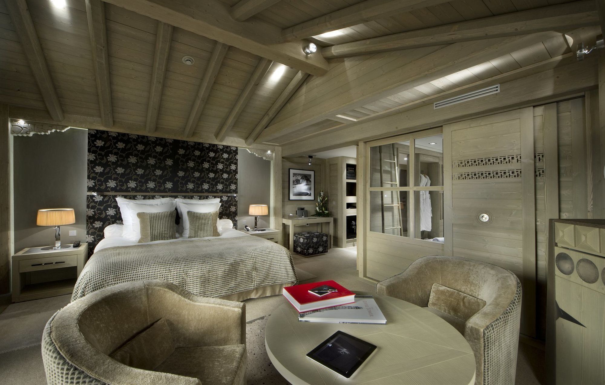 Hotel Le K2 Palace Courchevel Exterior foto