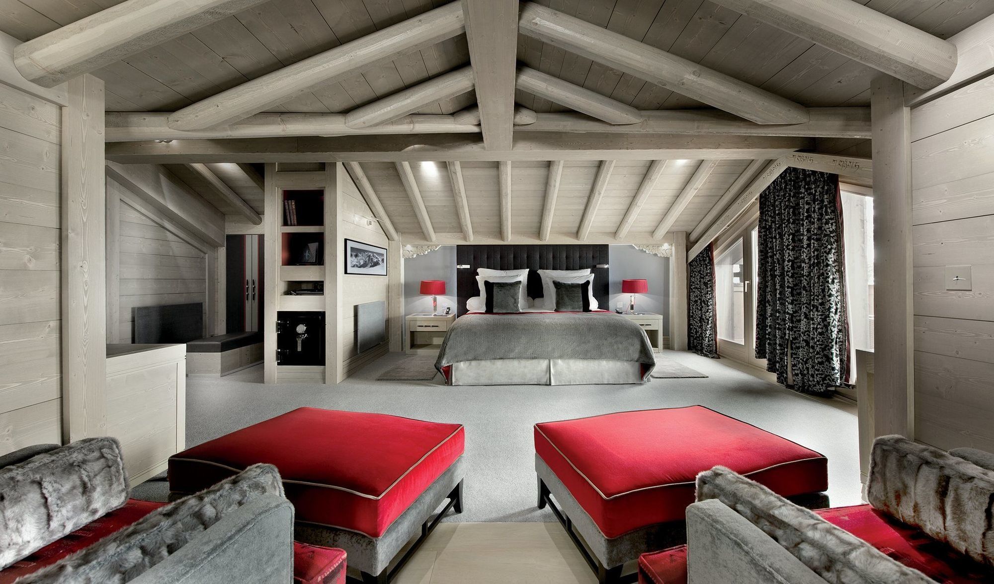 Hotel Le K2 Palace Courchevel Exterior foto