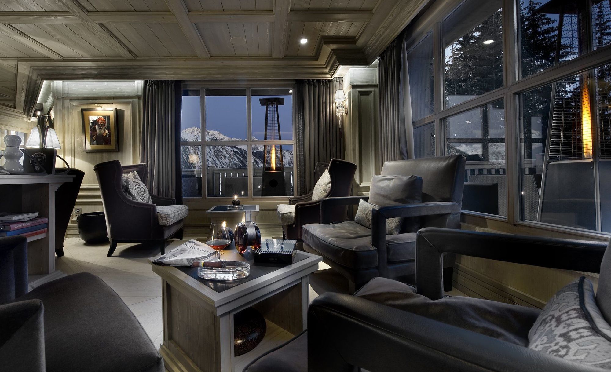 Hotel Le K2 Palace Courchevel Exterior foto